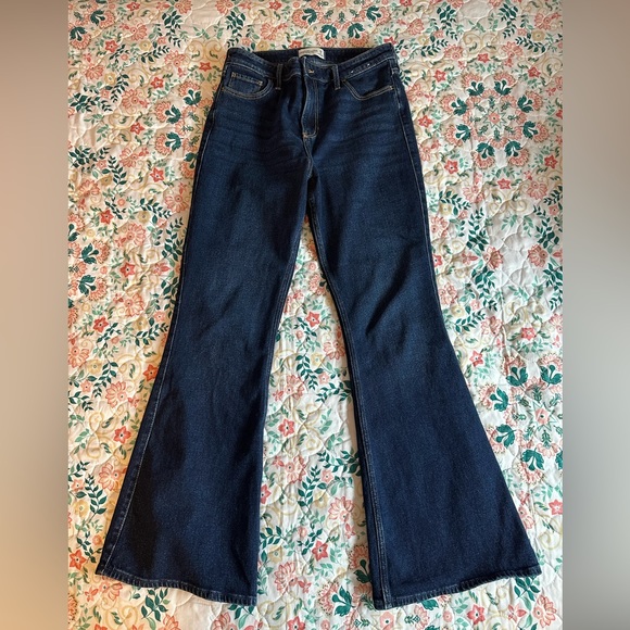 Abercrombie & Fitch Vintage Flare High Rise Size 8R - Picture 1 of 5